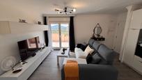 Sala d'estar de Àtic en venda en Cártama amb Aire condicionat, Terrassa i Traster