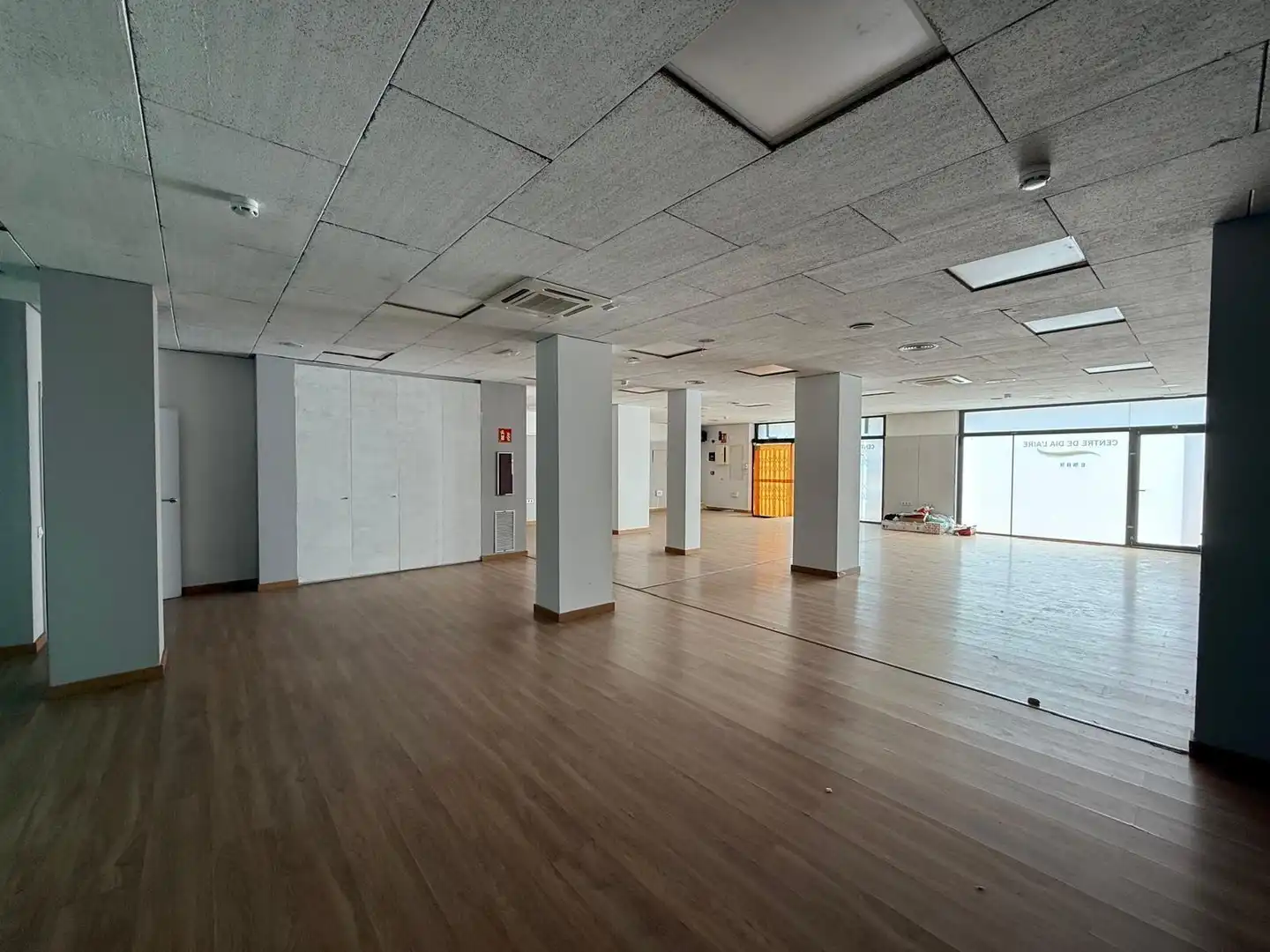 Local comercial en venda a Carrer de l'Estació, imagen 2