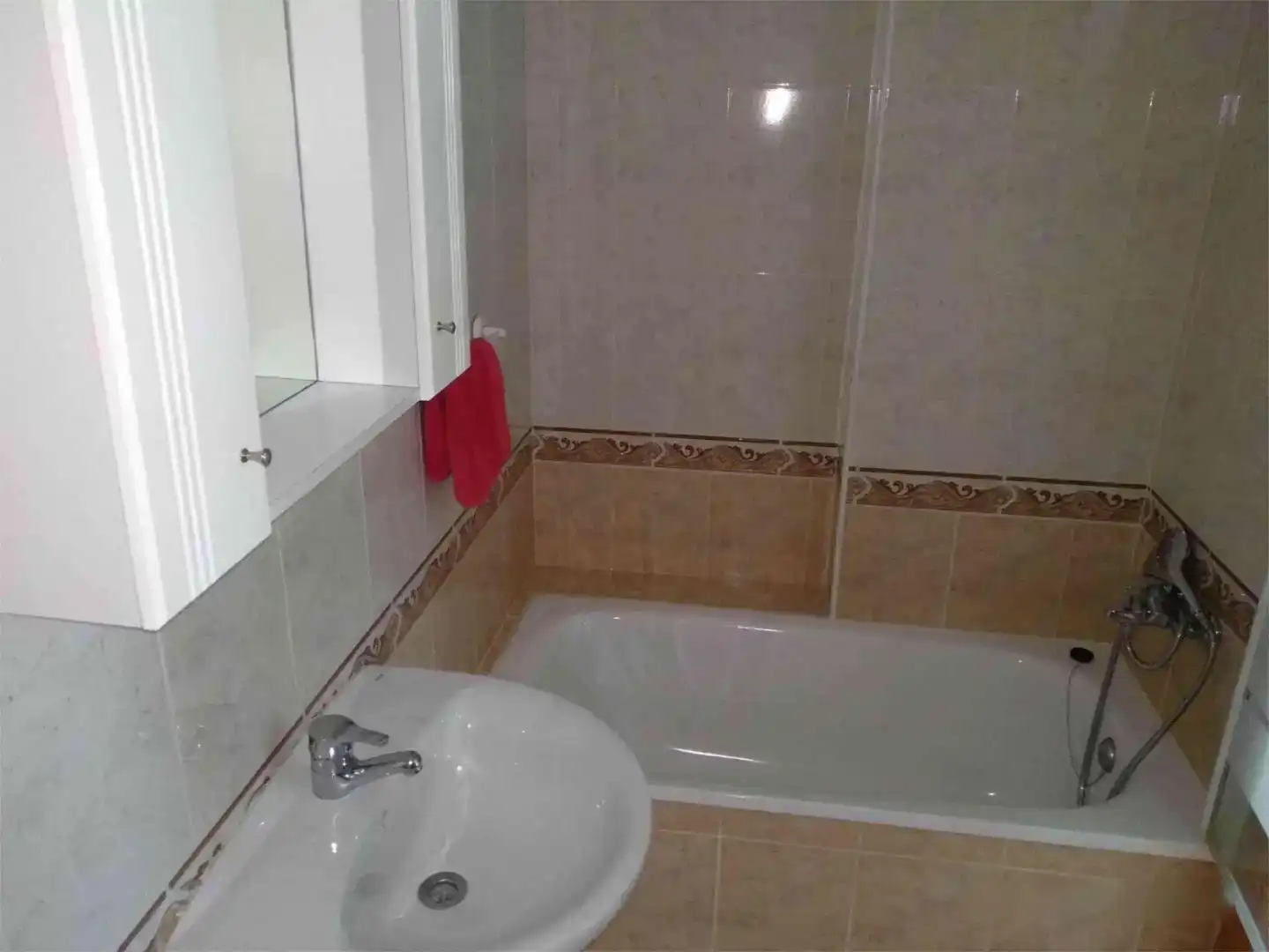 Bany de Pis en venda en Benifallet amb Aire condicionat