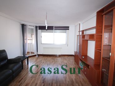 Piso con ascensor en venta en La Rubia
