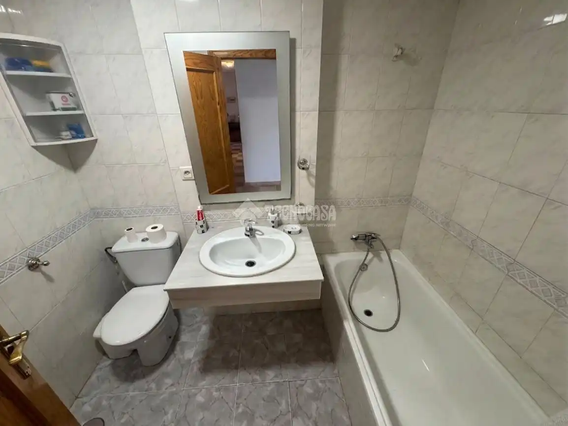 Baño de Piso en venta en Estepona con Terraza