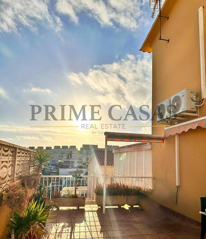 Casa-chalet en Venta en Arguineguín