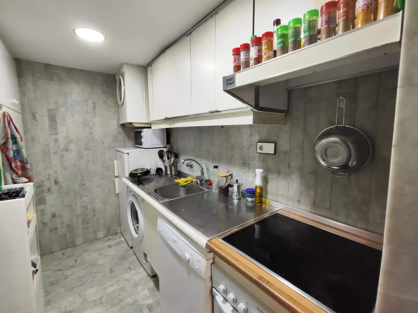 Cocina de Piso de alquiler en Barcelona con Aire acondicionado, Calefacción y Amueblado