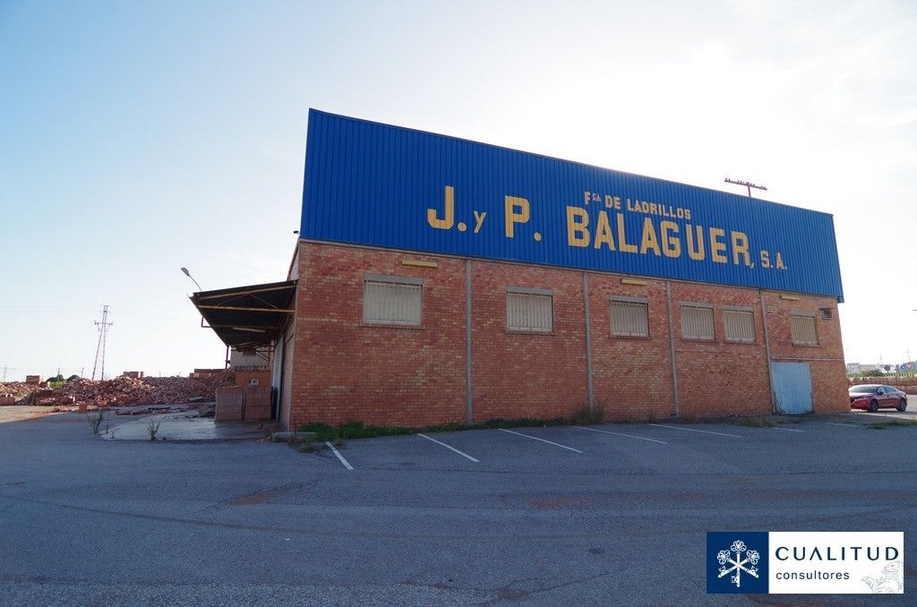 Vista exterior de Nau industrial en venda en Vila-real