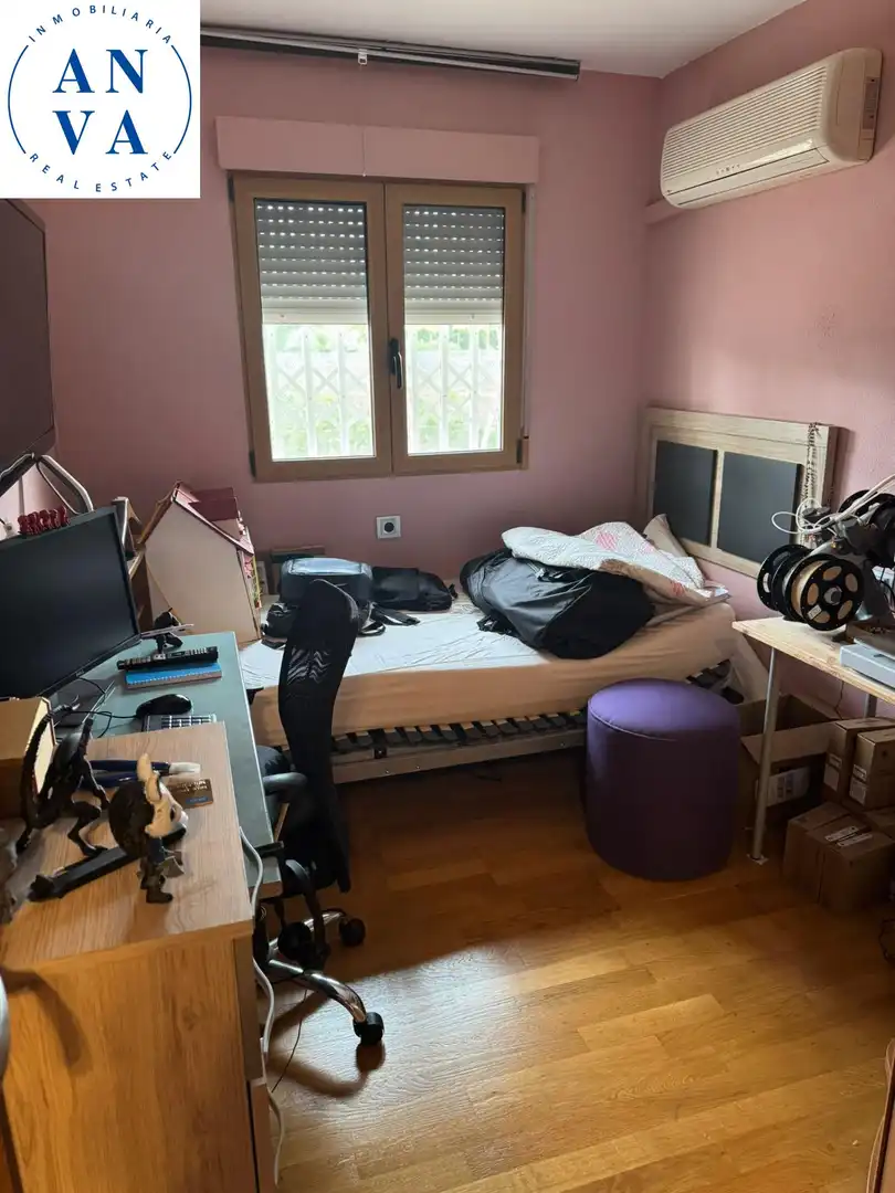 Schlafzimmer von Haus oder Chalet zum Verkauf in Sant Joan d'Alacant mit Klimaanlage, Privatgarten und Abstellraum