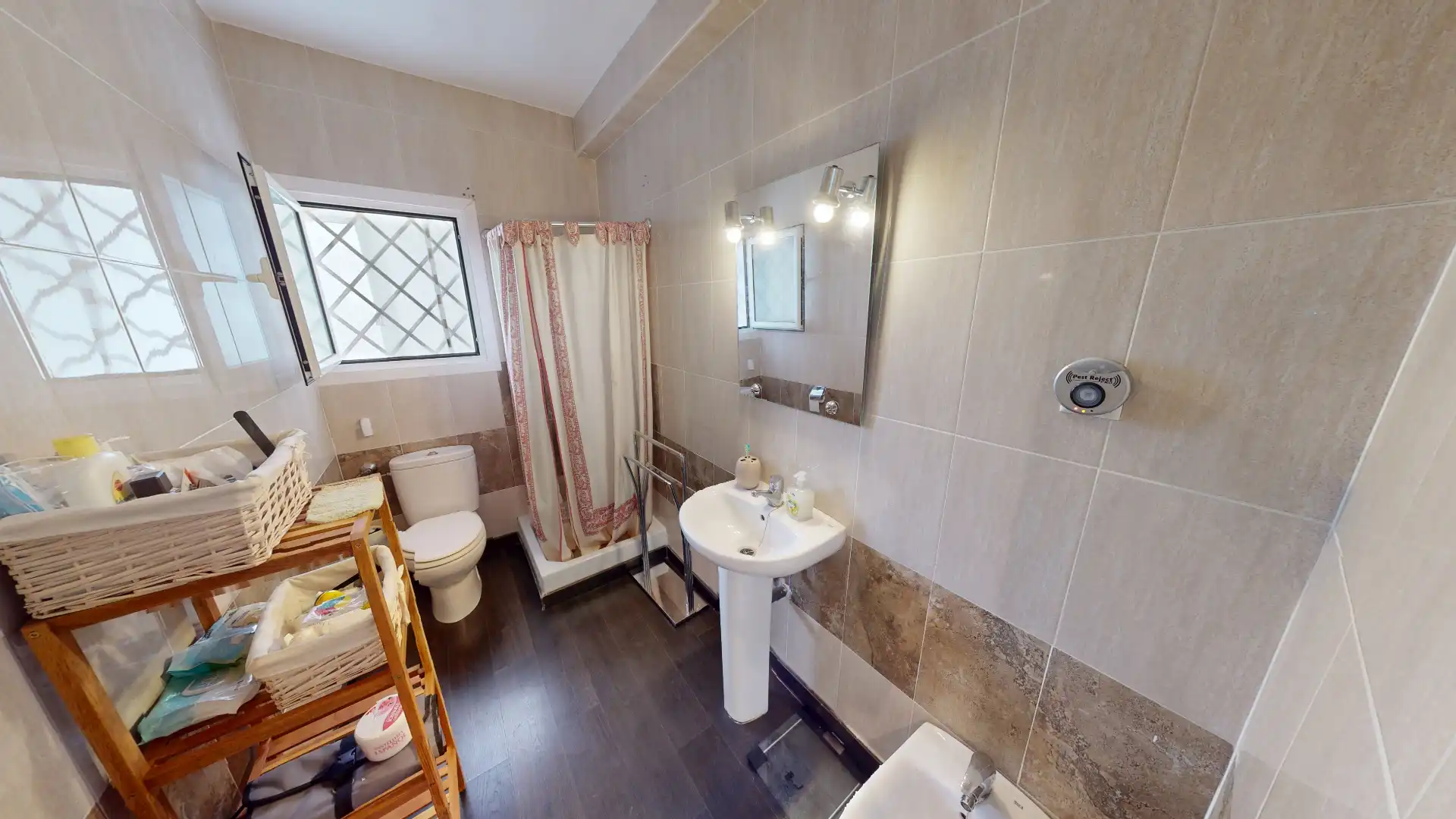 Badezimmer von Wohnung zum Verkauf in Alicante / Alacant mit Möbliert