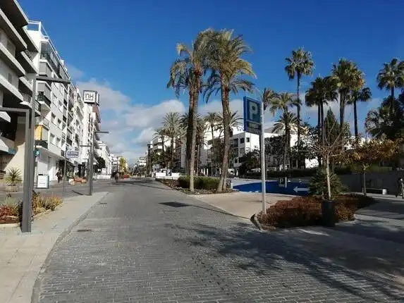 Exterior view of Garage for sale in Marbella