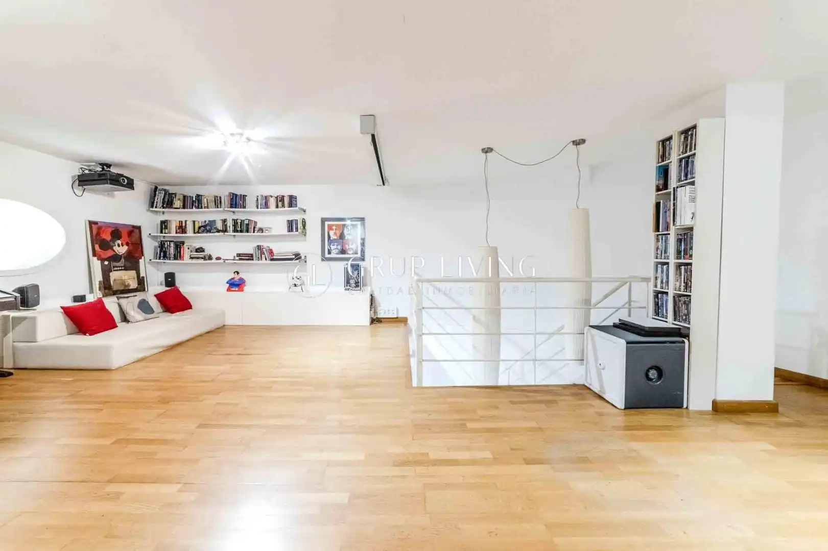 Wohnung zum Verkauf in Sitges mit Klimaanlage, Heizung und Privatgarten
