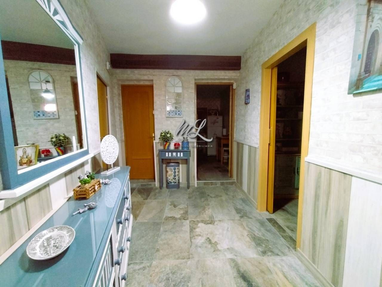 Casa adosada en venda en Camarena amb Calefacció i Moblat