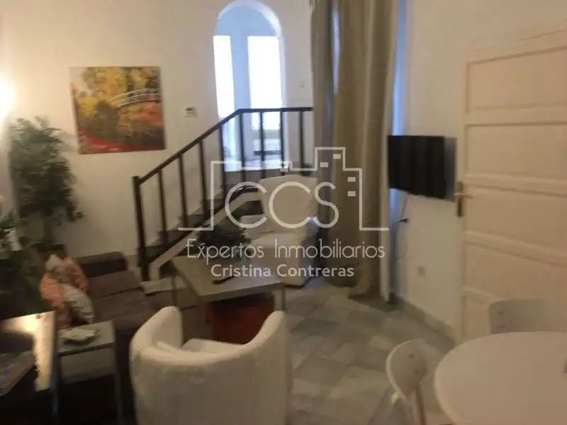 Casa adosada en venda en Sevilla amb Aire condicionat
