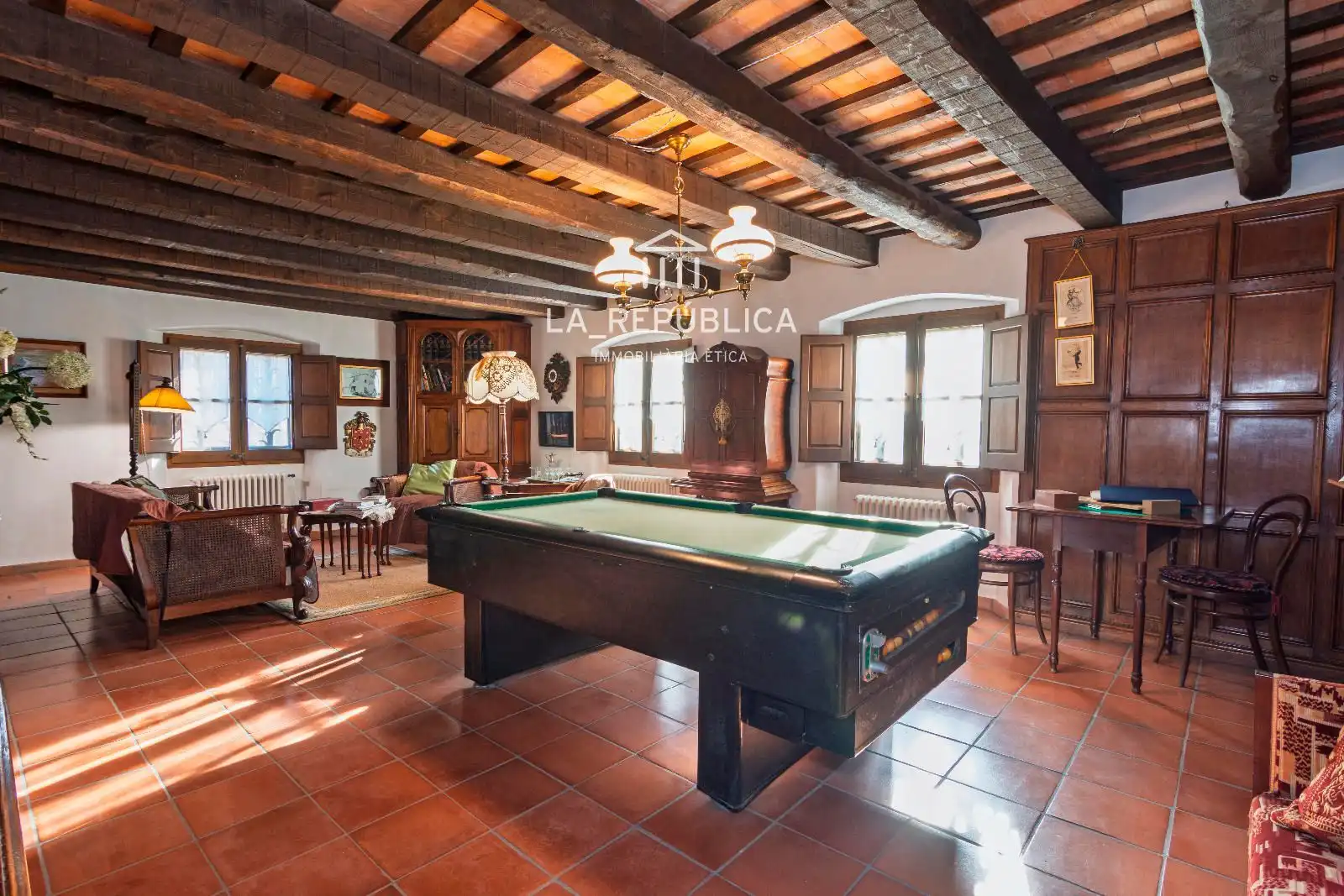 Sala de estar de Casa o chalet en venta en Sils con Calefacción, Jardín privado y Terraza
