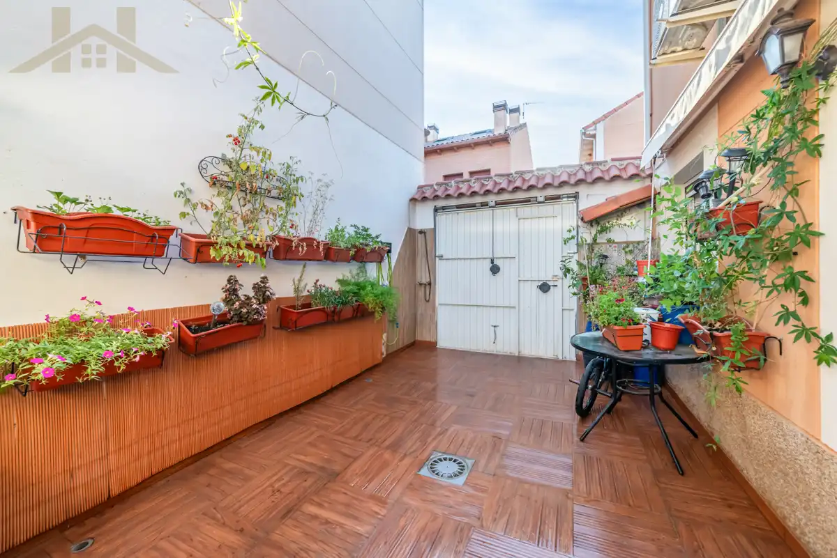 Terrassa de Casa adosada en venda en San Martín de la Vega amb Aire condicionat, Calefacció i Balcó