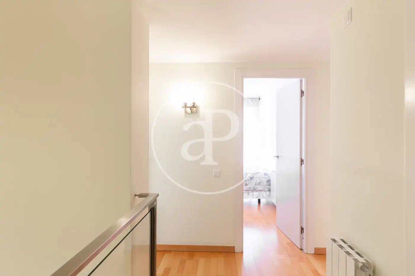 Maisonette zum Verkauf in Barcelona mit Klimaanlage, Heizung und Terrasse