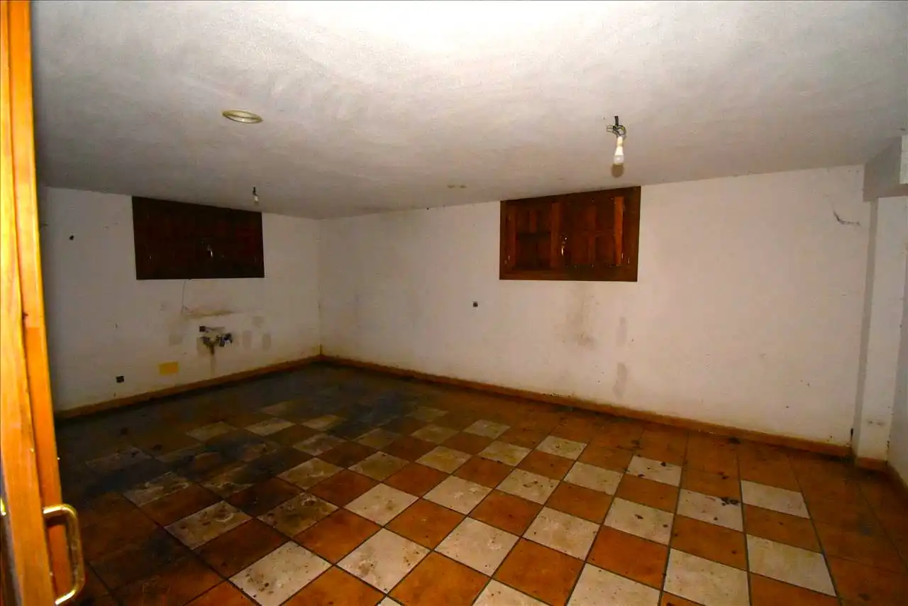 Houses for sale in 2 Parcela, Liendo