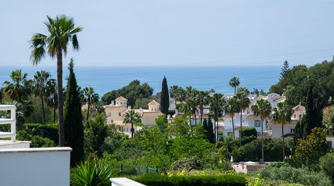 Foto 2 de Casa adosada en venta en Calahonda, Mijas