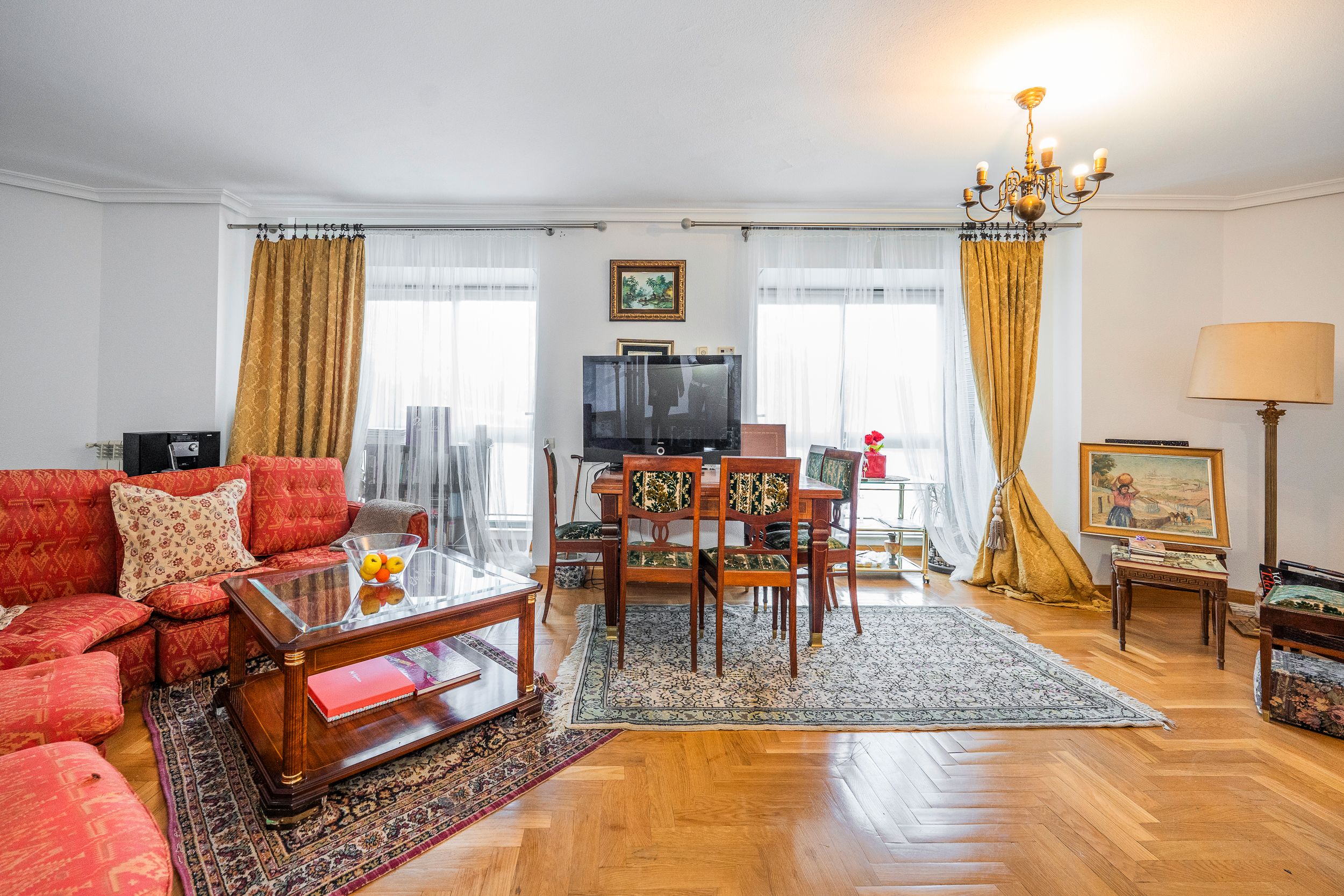 Sala de estar de Piso en venta en  Madrid Capital con Aire acondicionado, Calefacción y Trastero