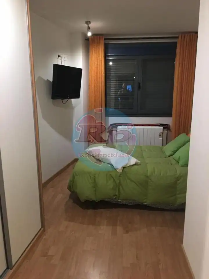 Bedroom of Apartments for sale in Villaquilambre  with Heating, Parquet flooring and Storage room