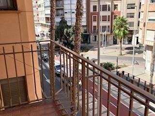 Vista exterior de Pis de lloguer en Castellón de la Plana / Castelló de la Plana amb Balcó