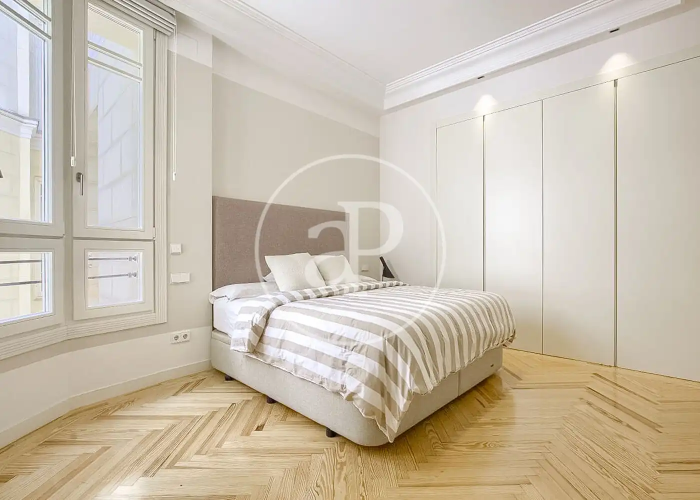 Flat with terrace to rent in Calle del Príncipe de Vergara, imagen 16