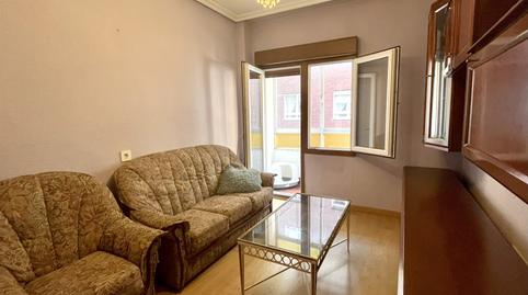 Foto 2 de Piso en venta en Calle de Chile, 20, El Natahoyo, Asturias