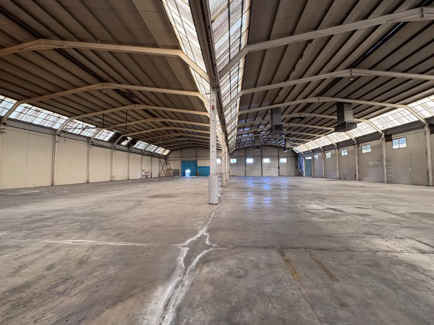Industrial buildings for rent in Ceutí