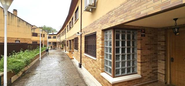 Piso en Venta en Ramón y Cajal en Estación - Cruz Roja