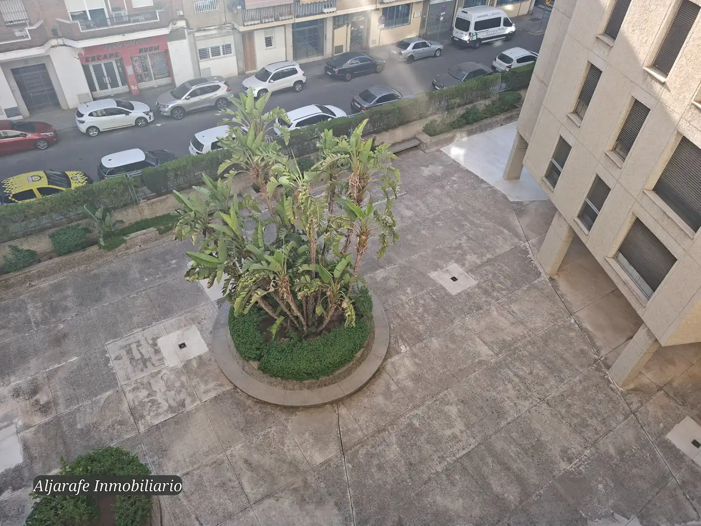 Parking of Flat for sale in Sevilla  with Air Conditioner, Heating and Private garden