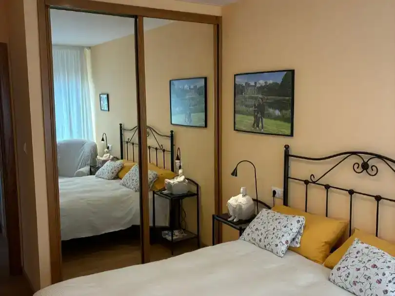 Habitación de Piso en venta en Corcubión con Parquet y Amueblado