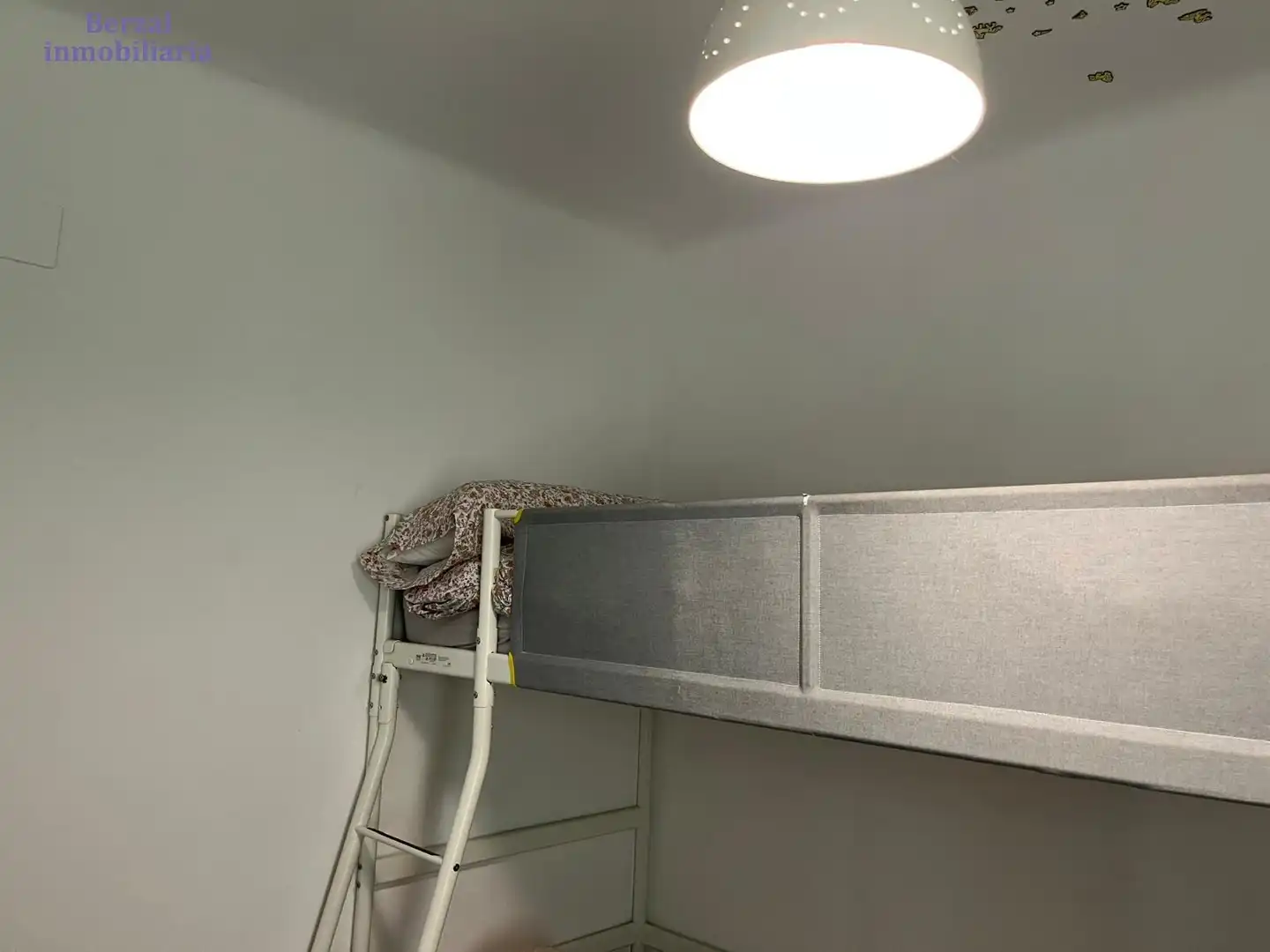 Bedroom of Flat for sale in  Logroño  with Air Conditioner, Heating and Terrace