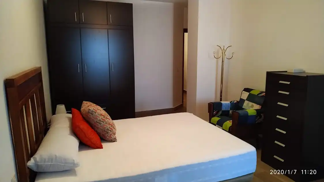 Habitación de Piso de alquiler en Linares con Aire acondicionado, Calefacción y Amueblado