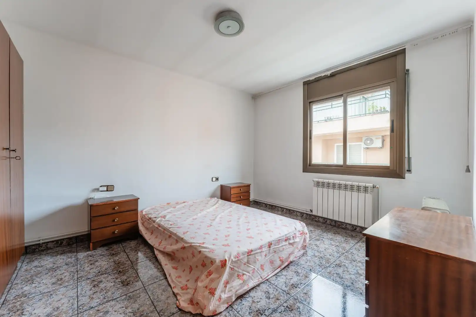 Bedroom of Flat for sale in Mollet del Vallès  with Air Conditioner, Heating and Storage room