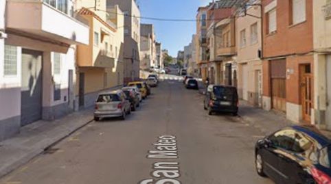 Terrassa (Barcelona). "OKUPADO" (no se puede visitar ni hipotecar).