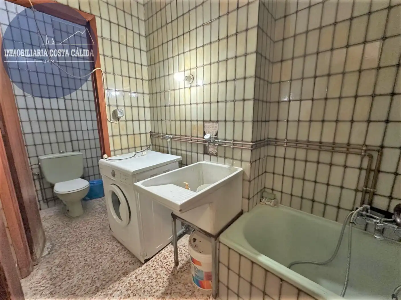 Baño de Piso en venta en Águilas con Amueblado y Horno