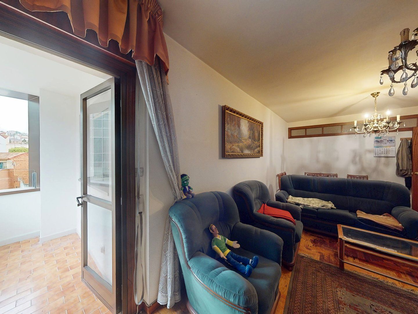Sala de estar de Piso en venta en Vigo  con Calefacción, Trastero y Balcón