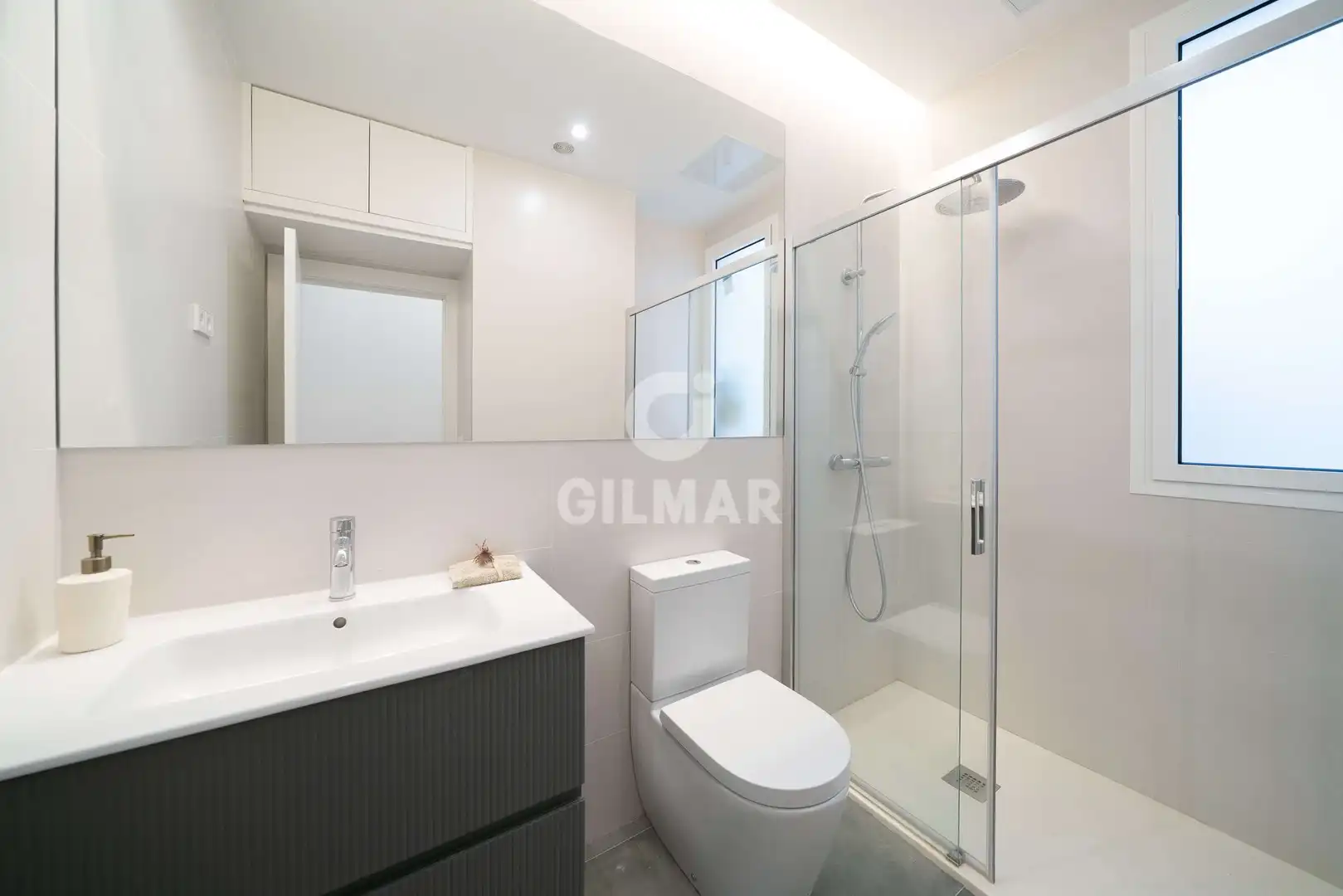 Baño de Piso en venta en Madrid con Calefacción