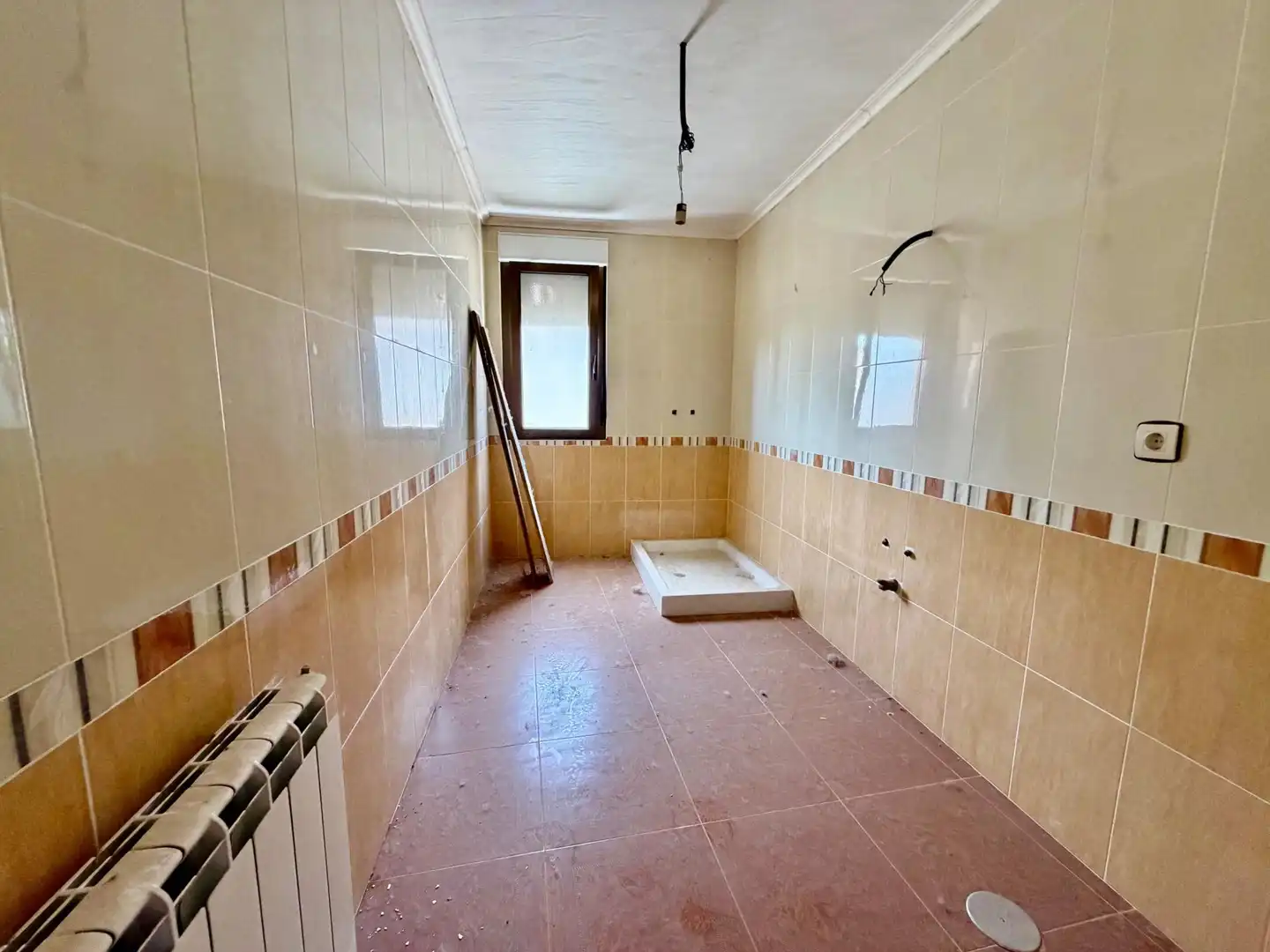 Badezimmer von Einfamilien-Reihenhaus zum Verkauf in Villarejo de Órbigo mit Terrasse und Balkon