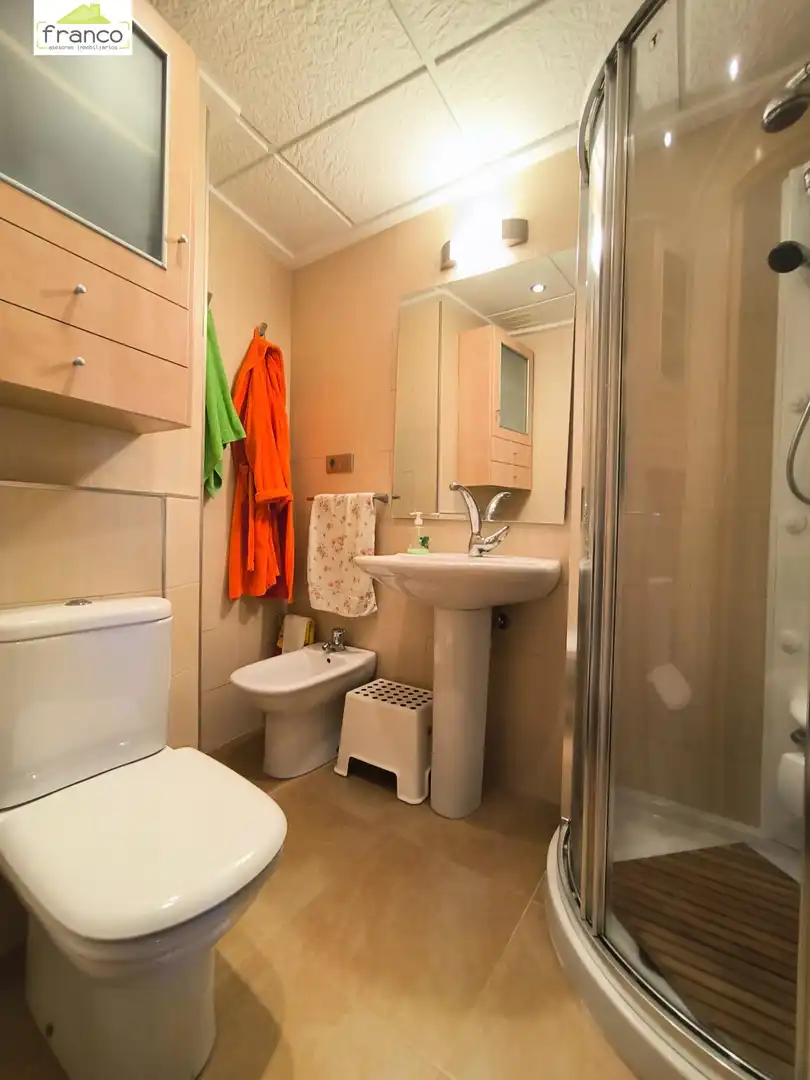 Bathroom of Flat for sale in Archena  with Air Conditioner, Terrace and Storage room