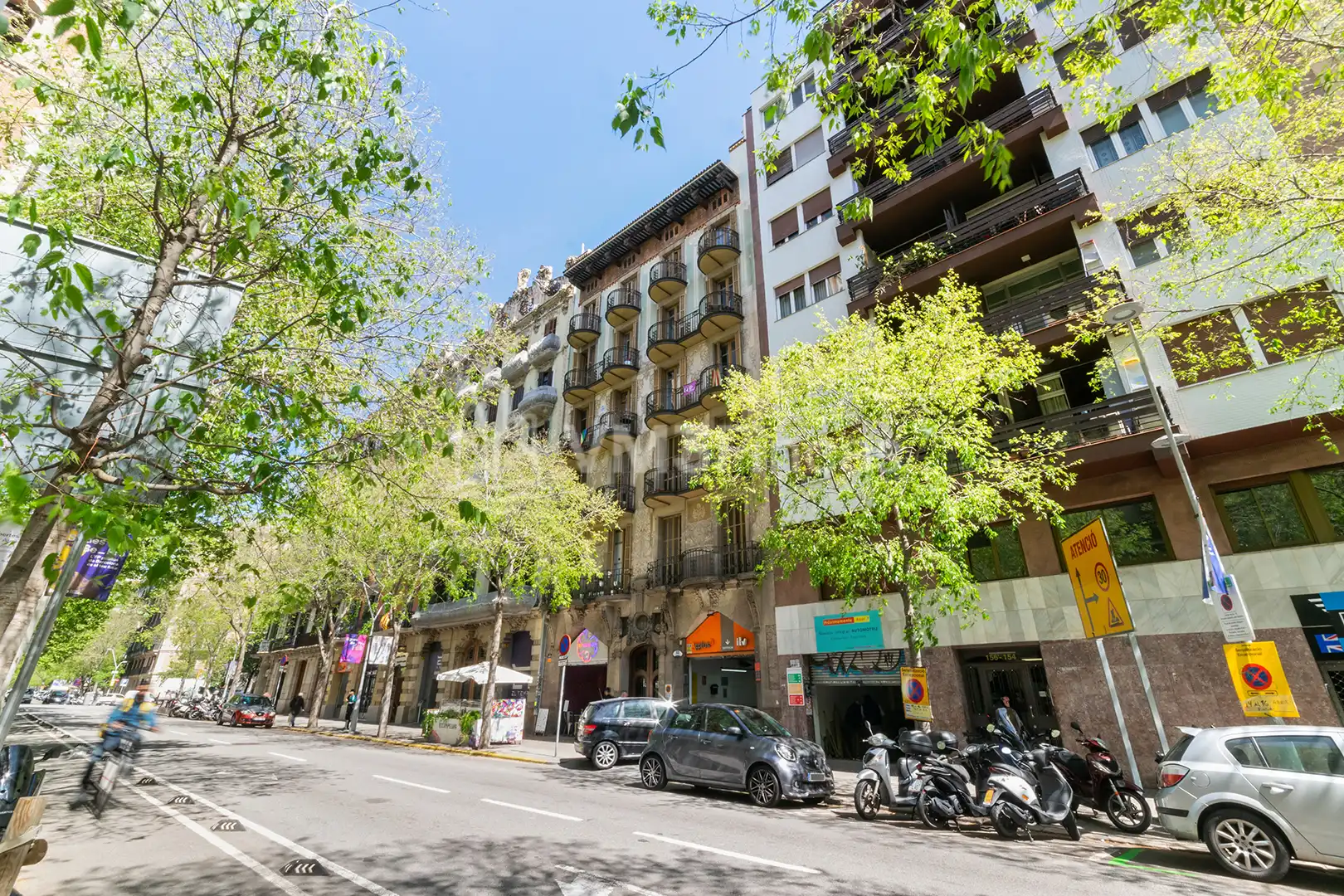 Local comercial en venta en Carrer de la Diputació