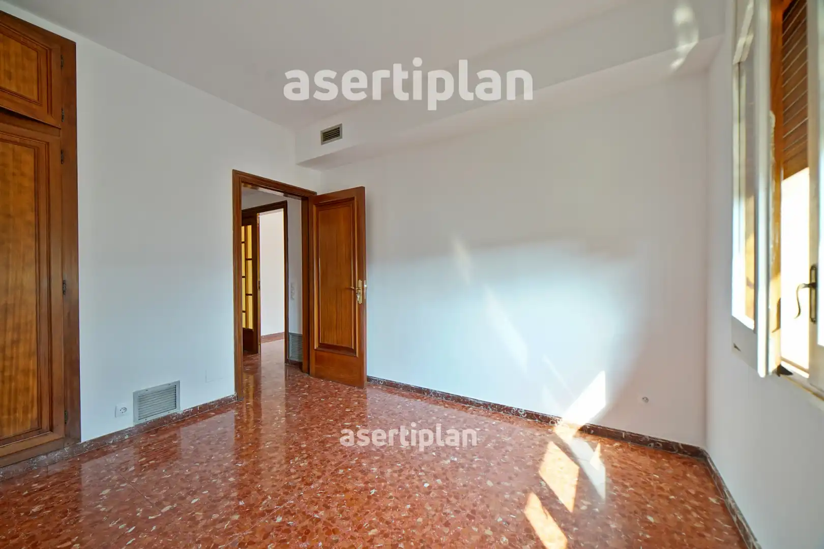 Habitación de Casa o chalet de alquiler en Mataró con Jardín privado, Terraza y Trastero