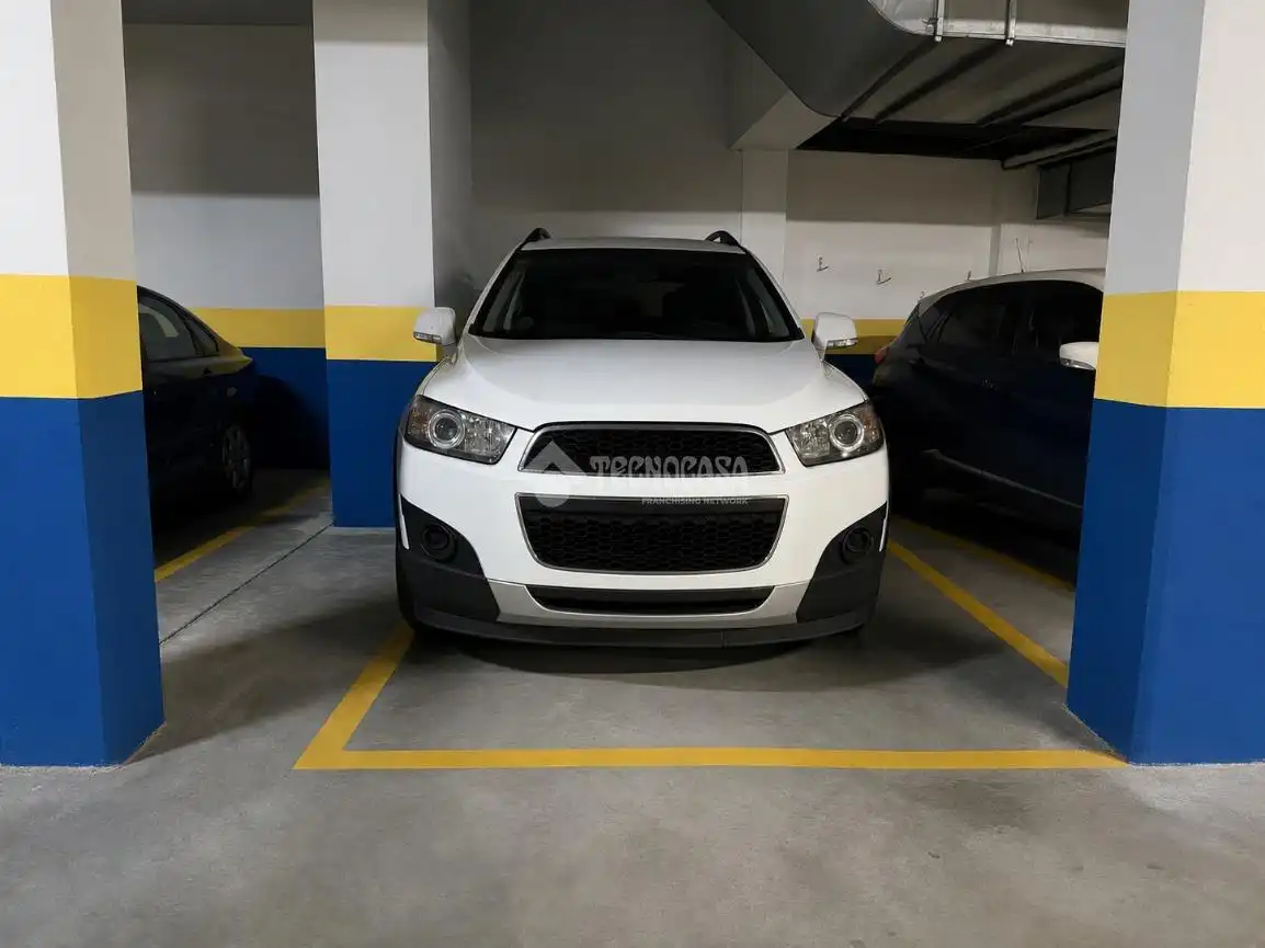 Parking of Flat for sale in Madrid  with Air Conditioner and Community pool