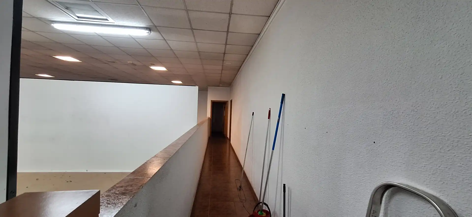 Fabrikhallen zur Miete in Picanya