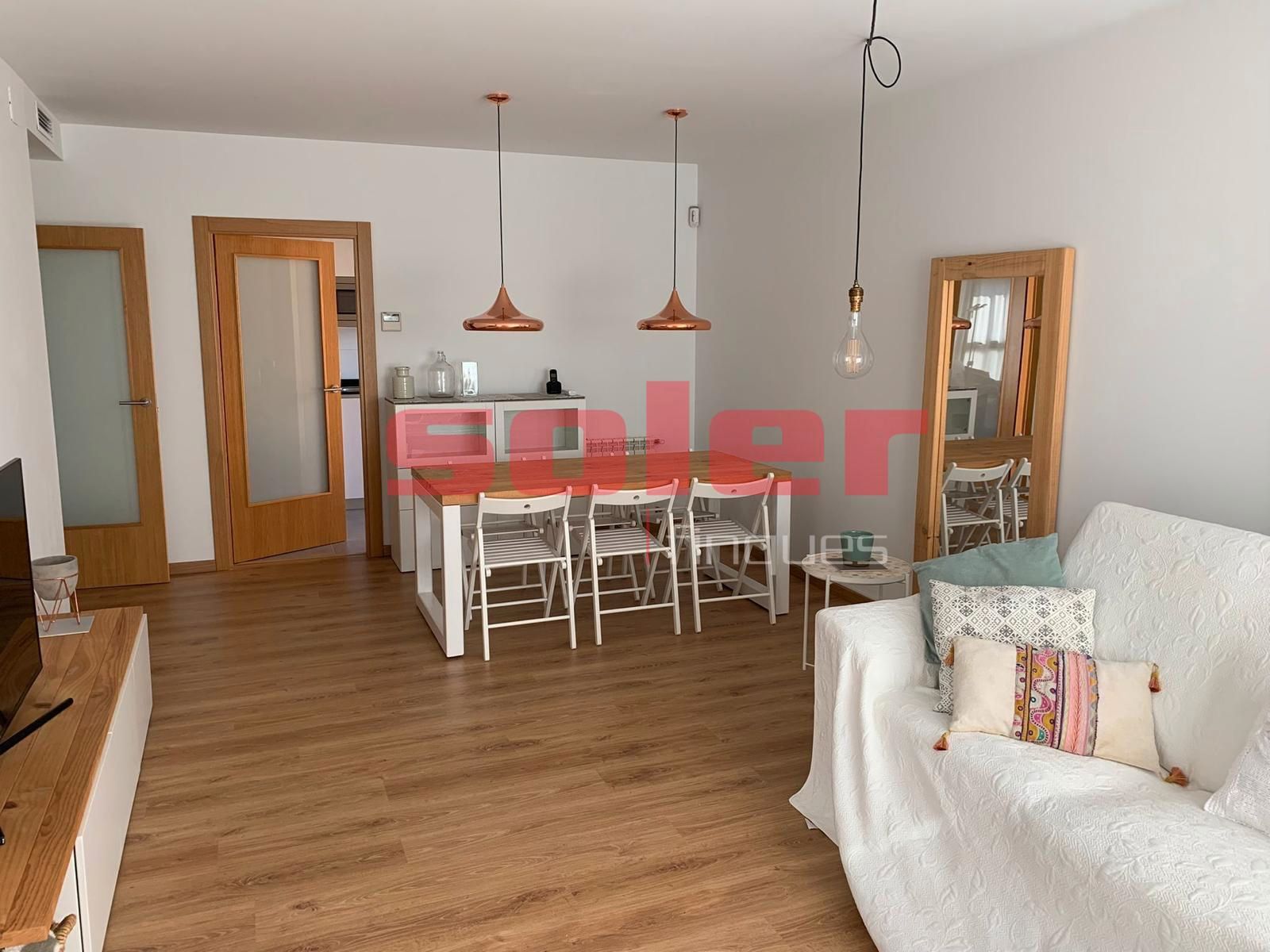 Piso de alquiler en Avinguda de la Clota, Volpelleres