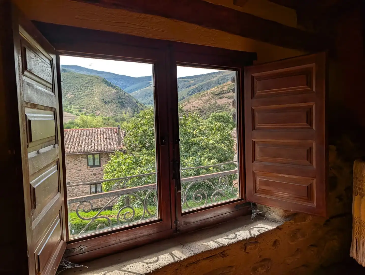 Terrassa de Casa o xalet en venda en Ezcaray amb Calefacció, Jardí privat i Moblat