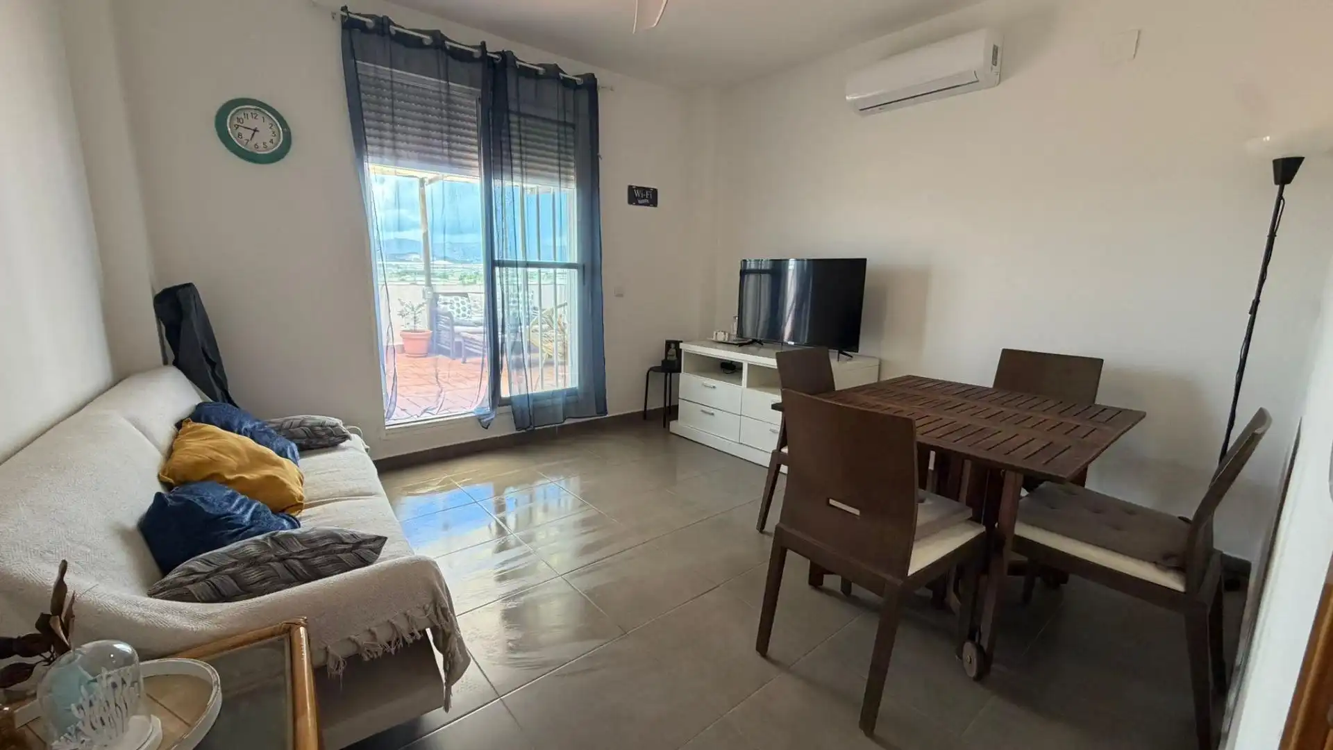 Sala d'estar de Dúplex de lloguer en Chilches / Xilxes