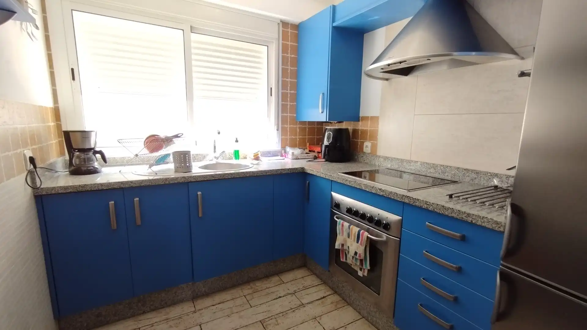 Cuina de Pis en venda en Huelva amb Aire condicionat, Calefacció i Forn