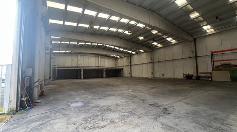 Foto 2 von Fabrikhallen zur Miete in Calle Belanbutzu, 7, Aranguren, Navarra