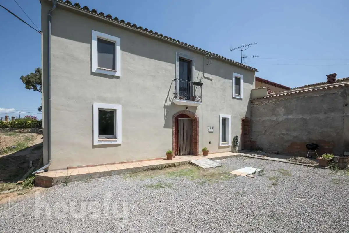 Vista exterior de Casa o chalet en venta en Font-rubí con Calefacción, Jardín privado y Terraza