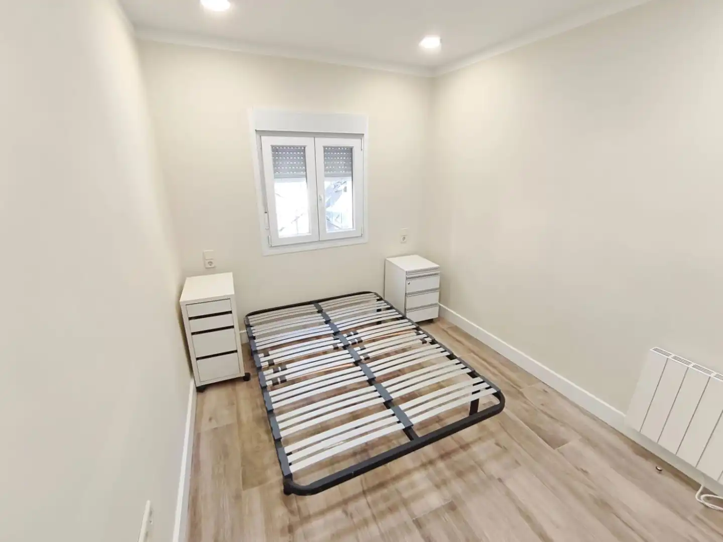 Bedroom of Flat for rent in Madrid  with Heating and Furnished