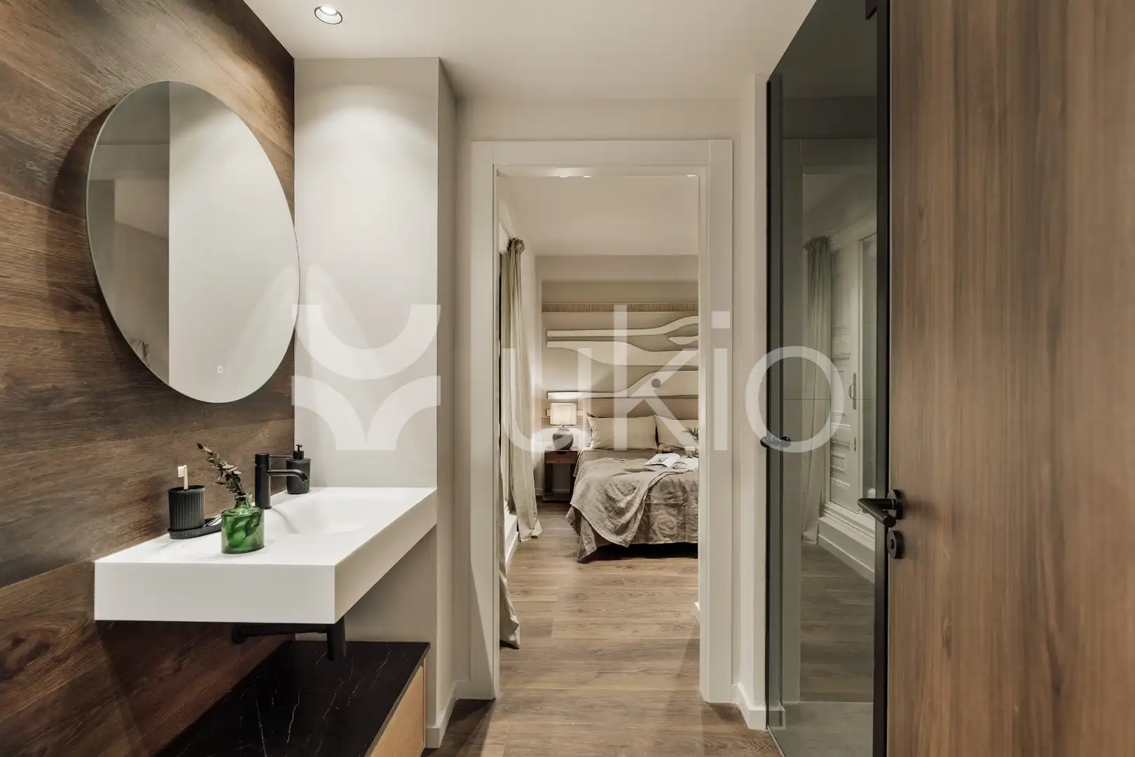 Dormitori de Apartament de lloguer en Barcelona amb Aire condicionat, Calefacció i Moblat
