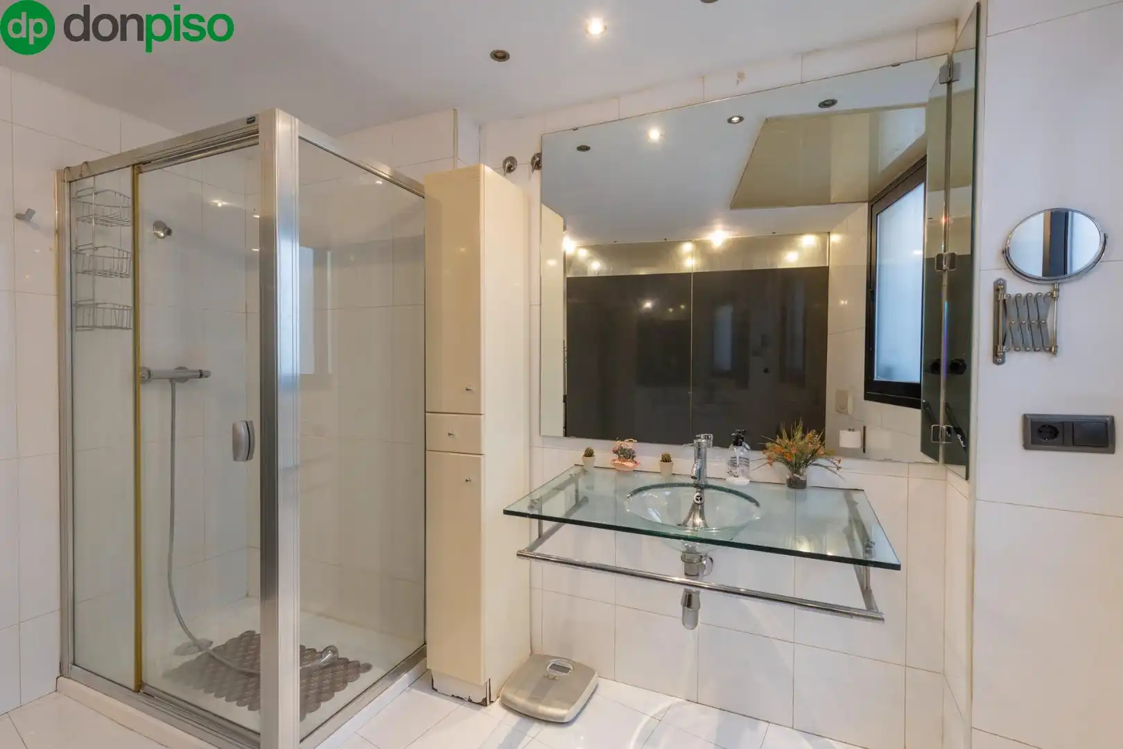 Baño de Loft en venta en Granada con Aire acondicionado, Calefacción y Parquet
